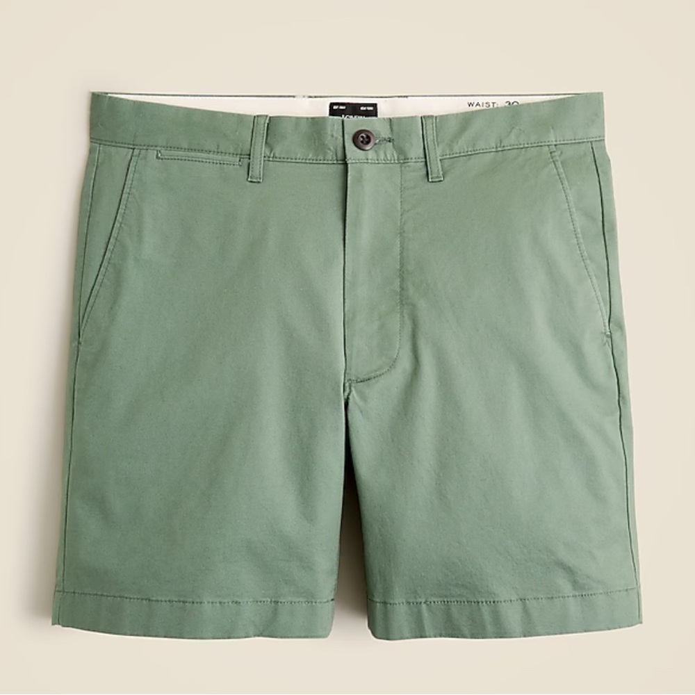 *NWT* J. Crew Men’s 7" stretch chino short in Vintage Laurel; size 29 waist